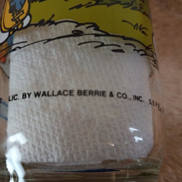 Vintage Grouchy Smurf Glass Peyo !982 Promotional Keepsake Collectible - Picture 7 of 7